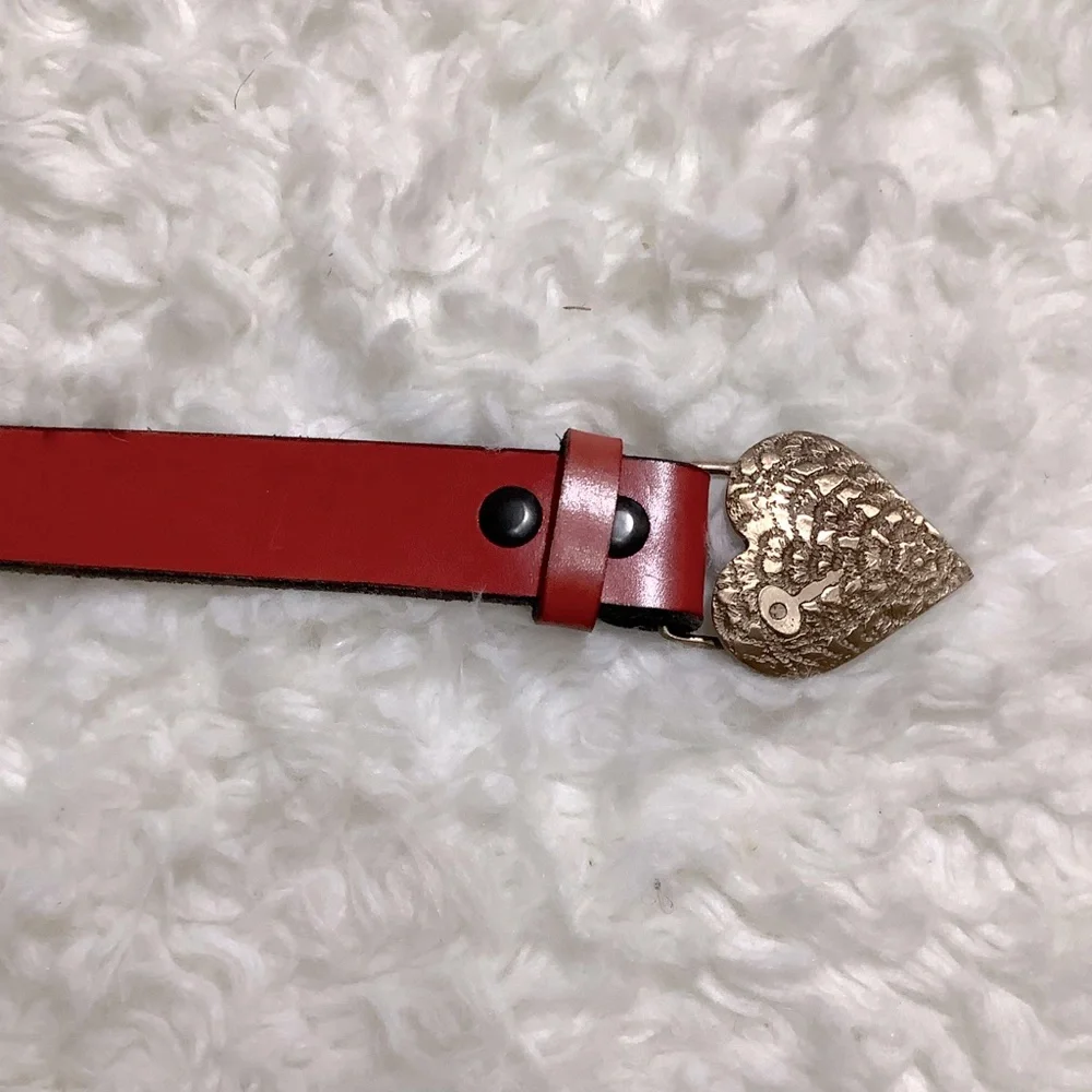 Heart 🌵 Buckle Women’s Red Leather Belt